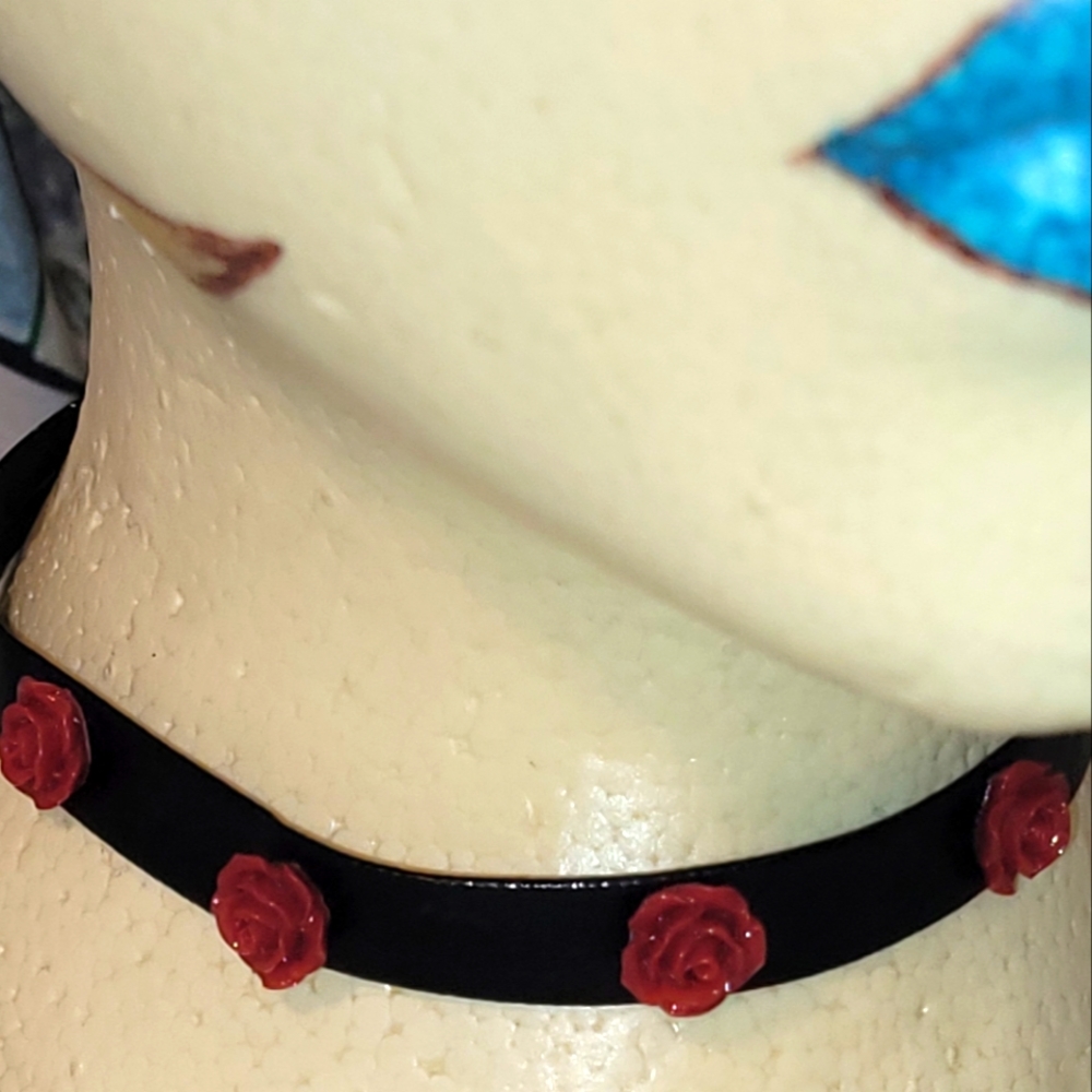 Emo Goth Red Roses on Pleather Festival Choker